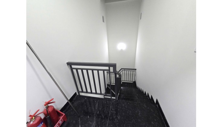 Bán Nhà Lô Góc 2 Mặt Tiền Kinh Doanh Sầm Uất 4 Tầng 202m2_10x20m thu nhập 70tr.th Gần Lã Xuân Oai Tăng Nhơn Phú A Thủ Đức